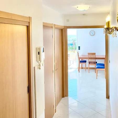 Apartment And Sea View *